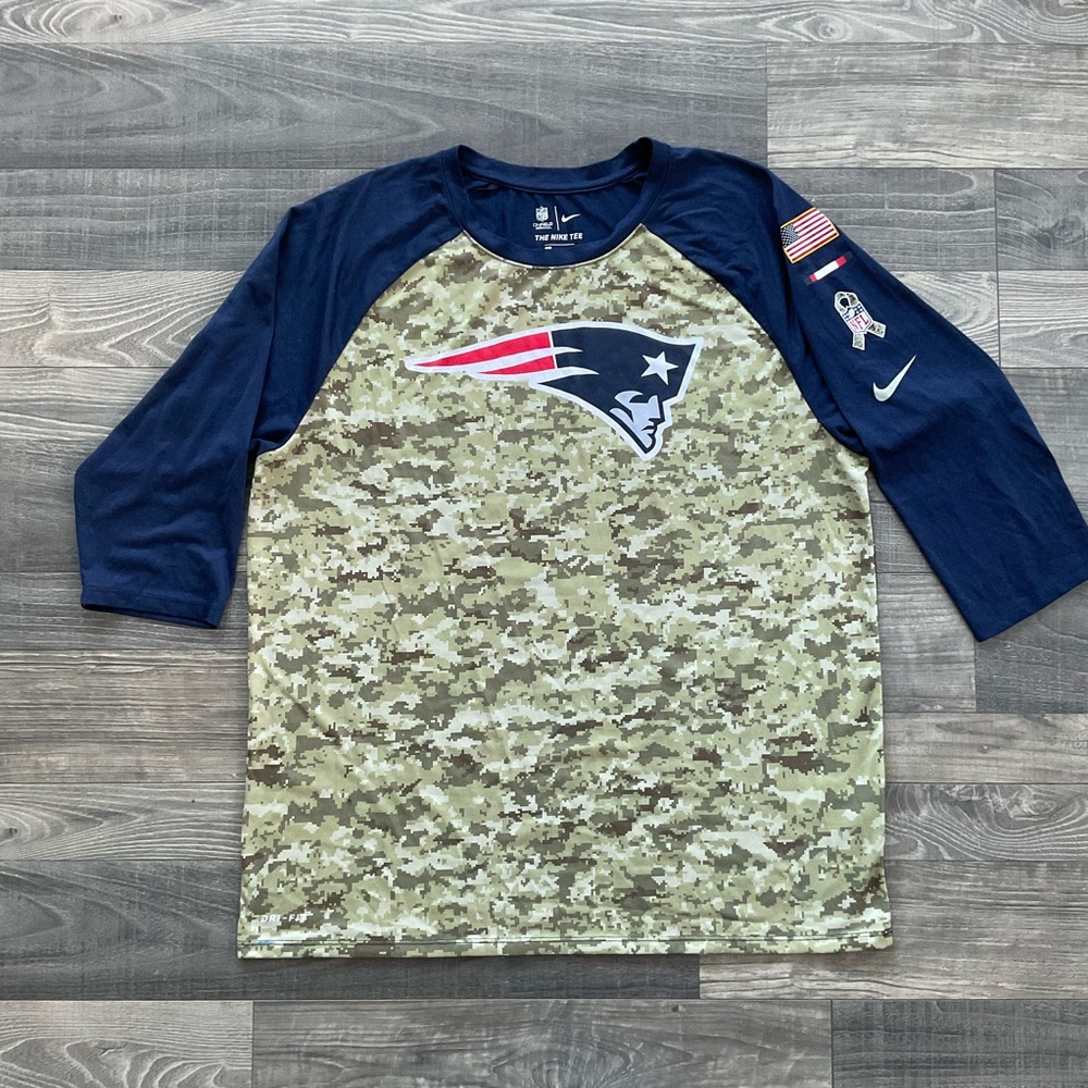 Nike New England Patriots Dri-Fit Shirt Men XL Camo Salute To Service 3/4 Sleeve